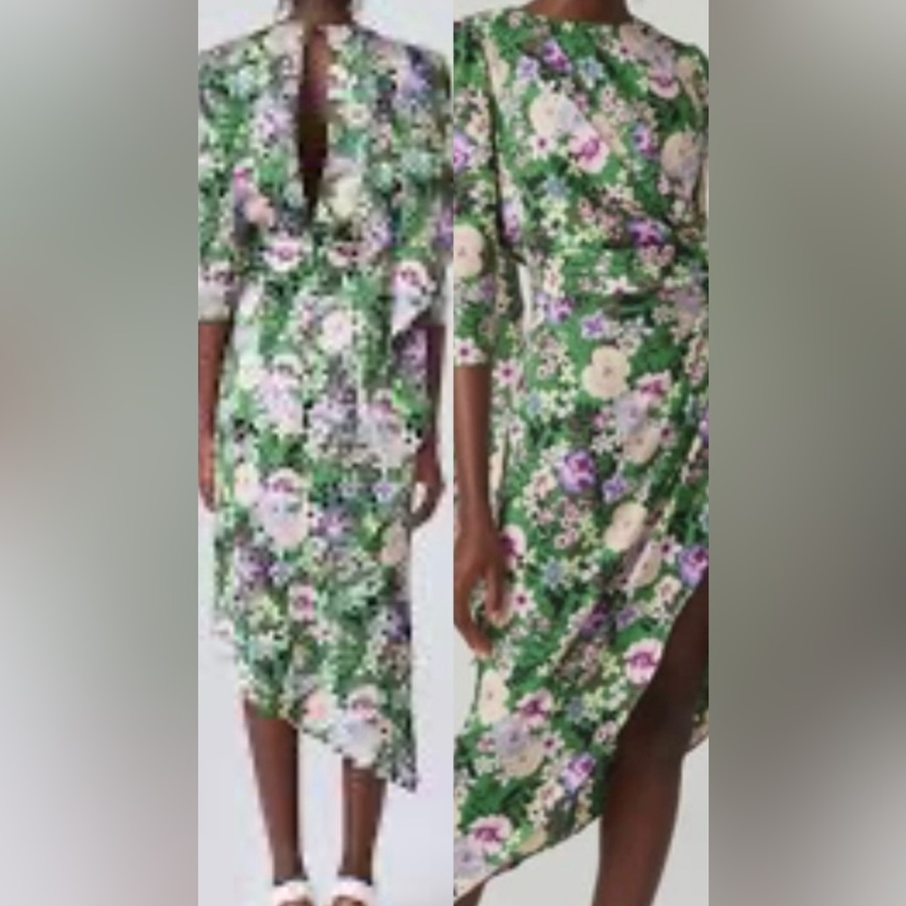 Gently worn. Multi floral dress. Size small